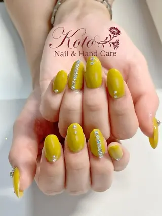 ネイル Risa ネイルサロンKOTOのネイルデザイン