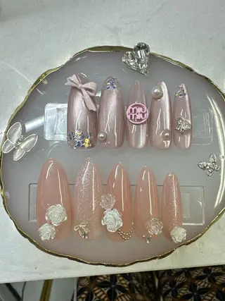 ネイル Queeens nailのネイルデザイン