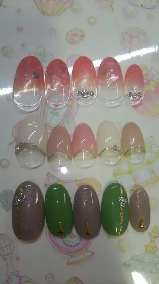 ネイル 田代 夏子のネイルデザイン