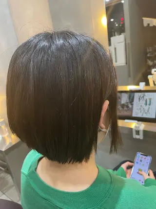 ショート 岡田 駿也のヘアスタイル
