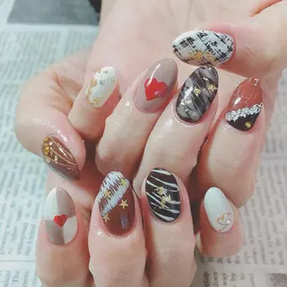 ネイル 森山 舞のネイルデザイン