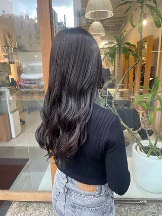 ロング カラー 福田 千尋のヘアスタイル