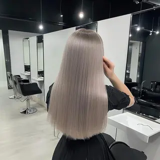 カラー corazon ブリーチのヘアスタイル