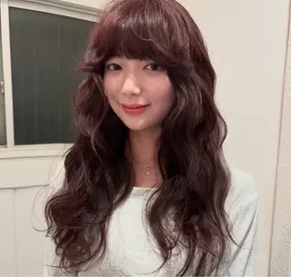 ロング カラー ヘアアレンジ nolla所属・yoshihama sumireのヘアスタイル