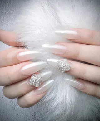 ネイル Lyna 池袋のネイルデザイン