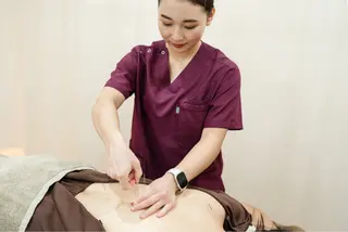 たたら鍼灸整骨院所属・前田 はるなのエステ・リラクイメージ