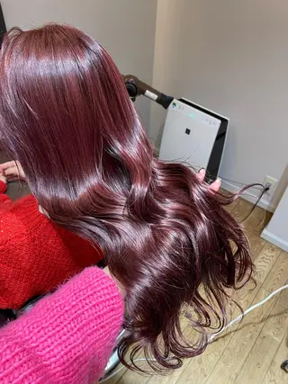 ロング 栗林 茉那のヘアスタイル