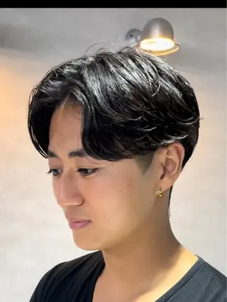 ショート カラー パーマ メンズ センターパート マスターかずまのヘアスタイル