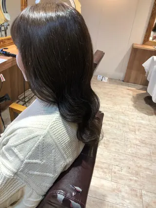セミロング カラー 美髪✨髪質改善特化 🦩対馬🦩のヘアスタイル