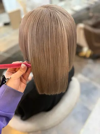 ショート 🦋ami/浦和 ブリーチ／韓国🦋のヘアスタイル