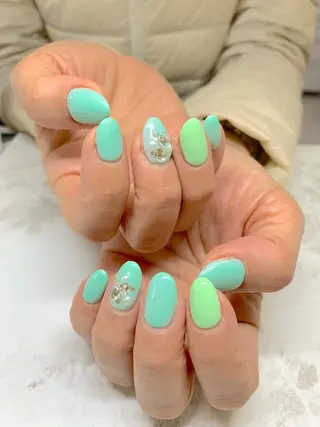 ネイル LULU LIMAのネイルデザイン