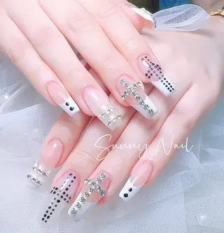 ネイル Sunnyサニー所属・桝井 春奈のネイルデザイン