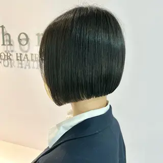 ショート カラー 美髪矯正/艶髪カラー 🌟小顔に見えるボブのヘアスタイル