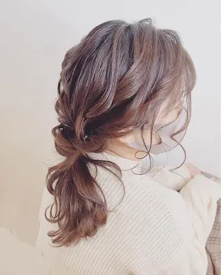 セミロング ヘアアレンジ GRANLUSSO 〜グランルッソ駅前店所属・木口 嘉美のヘアスタイル