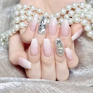 ネイル CutieNail ✨🩷のネイルデザイン