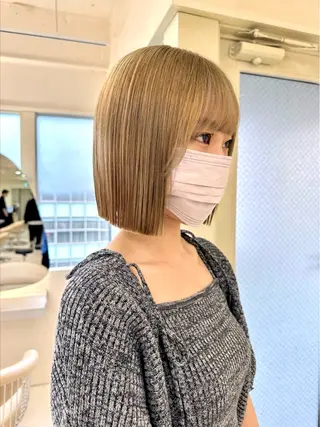 ショート センターパート /ニュアンスパーマのヘアスタイル