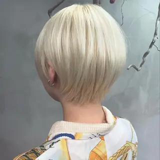ショート カラー RorriM natsuのヘアスタイル