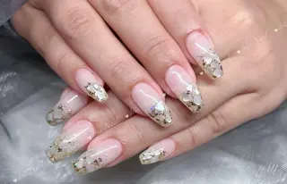 ネイル 高木 維麗絲のネイルデザイン