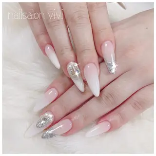 ネイル ＶＩＶＩ nailsalonのネイルデザイン