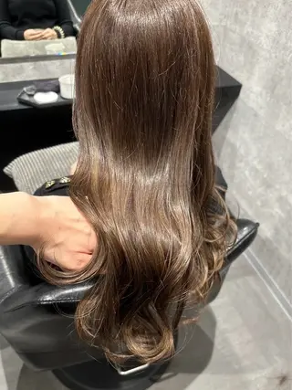 ロング 柔らかい透明感カラー 髪質改善/神戸のヘアスタイル