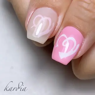 ネイル καρδιά -ｶﾙﾃﾞｨｱ-のネイルデザイン