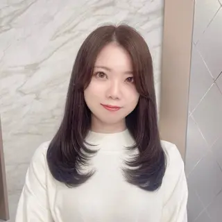 セミロング 韓国🎀レイヤー/艶 髪/縮毛矯正/ユリナのヘアスタイル