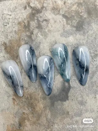 ネイル The Oneのネイルデザイン