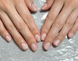 ネイル VIERU 🌈🎀💖のネイルデザイン