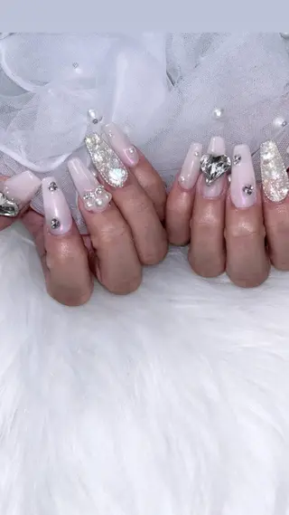 ネイル 高草木 桃香のネイルデザイン