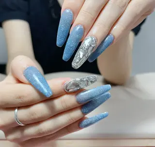 ネイル Floria KANAのネイルデザイン