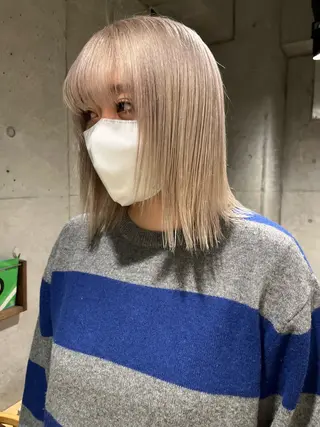 ミディアム カラー Yahiko ハイトーンのヘアスタイル