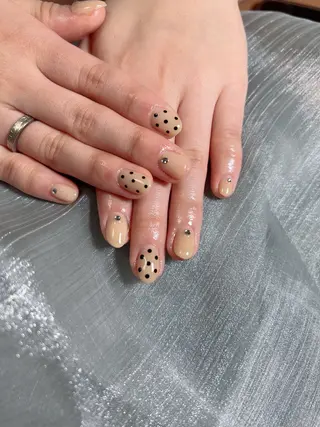 ネイル nail studio Ulu所属・漆崎 茜のネイルデザイン