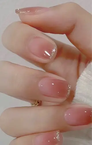 ネイル ビューティーサロン ヘゼリヒのネイルデザイン