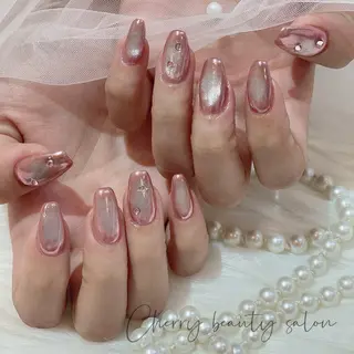 ネイル SAKURA 🍒のネイルデザイン