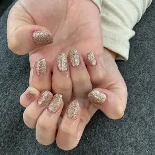 ネイル MAXKELLY SAEのネイルデザイン