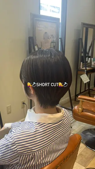 ショート KOKORO 中村 朱里のヘアスタイル