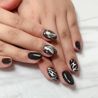 ネイル DEMAIN- 🌹のネイルデザイン