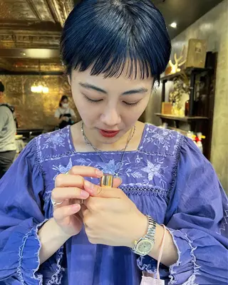 ショート カラー haco＋所属・圧倒的デザイン力 店長🎨RENAのヘアスタイル