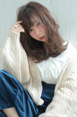 セミロング 指名支持率NO.1 スタイリストのヘアスタイル