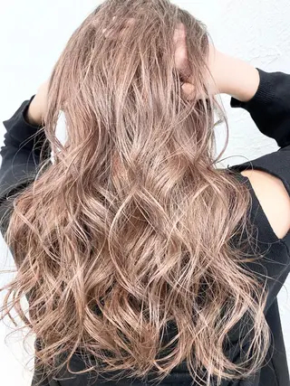 セミロング カラー 🦋高瀬寛菜🦋 韓国/ブリーチのヘアスタイル