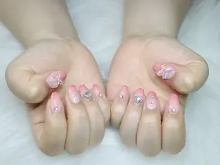ネイル Lily Eye&Nailのネイルデザイン