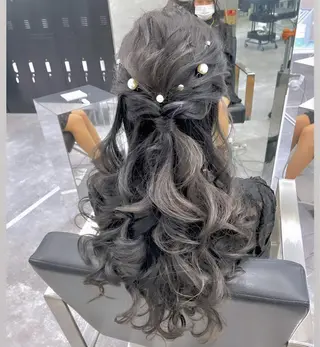 ロング ヘアアレンジ 口コミ高評価✨ 安達ももかのマツエク・マツパデザイン