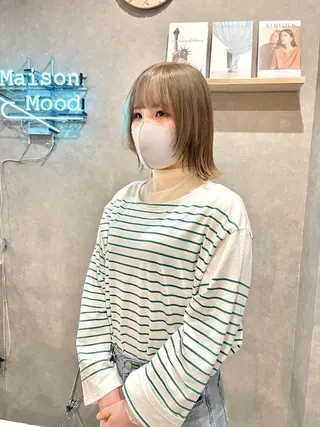 ショート カラー mood tatemachiのヘアスタイル