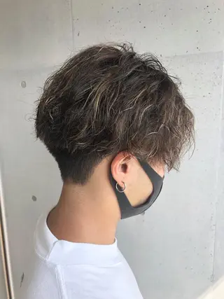 ショート ☕️ベージュカラー 内藤光哉☕️のヘアスタイル