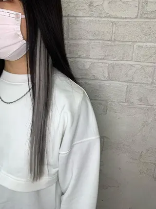 セミロング ブリーチ特化 ハイトーンRYOYAのヘアスタイル