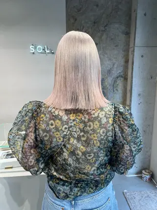 カラー 艶ブリーチ/表参道 ハイトーン /実乃梨のヘアスタイル