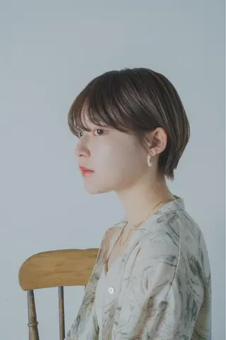 ショート カラー THE DAY所属・AKI HASHIMOTOのヘアスタイル