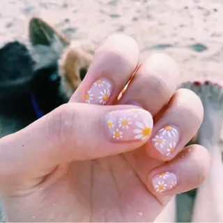 ネイル Nes.Nail所属・Miyagi Asamiのネイルデザイン