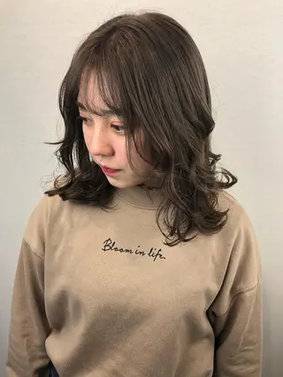 セミロング カラー 2nd所属・🤍2nd🤍田所 美希のヘアスタイル