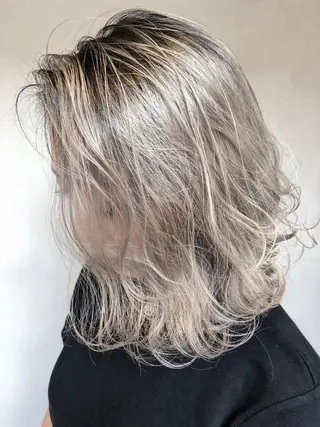 ミディアム カラー LA KING GINZA TOKYO所属・🧡ショートの達人 🧡SHOのヘアスタイル